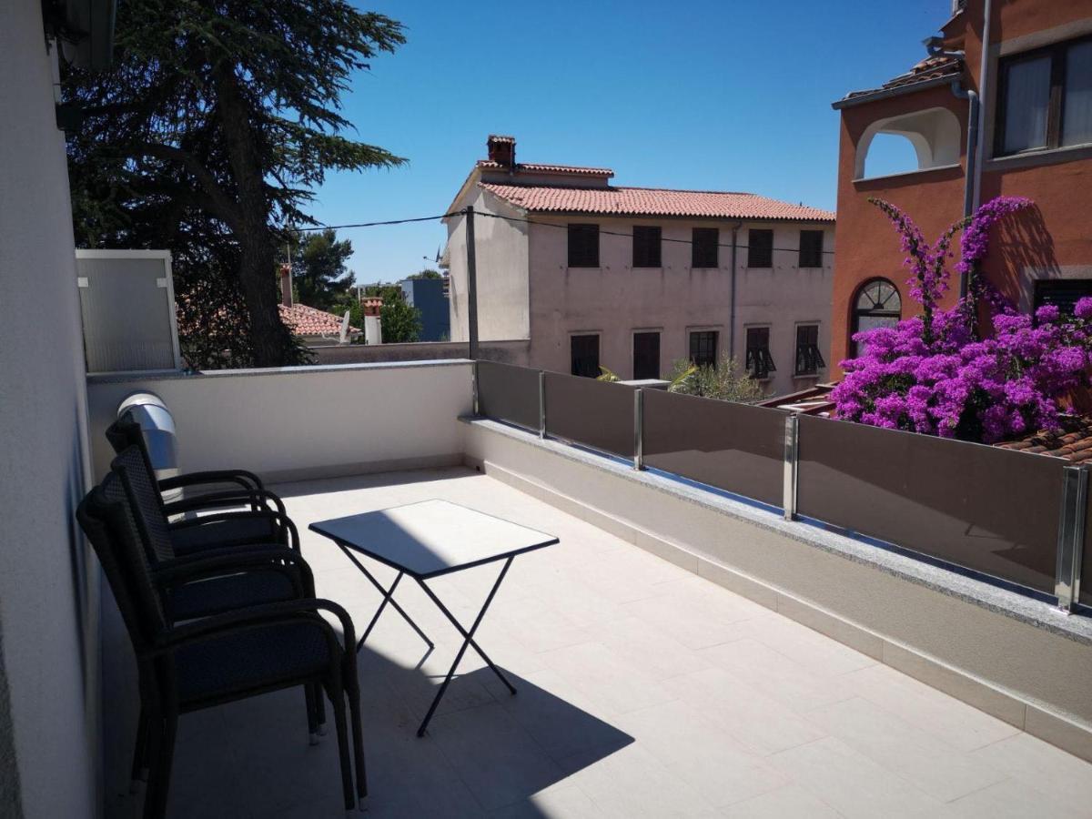 Galeb Apartments Osjecka Ulica 37 Pula Exterior foto