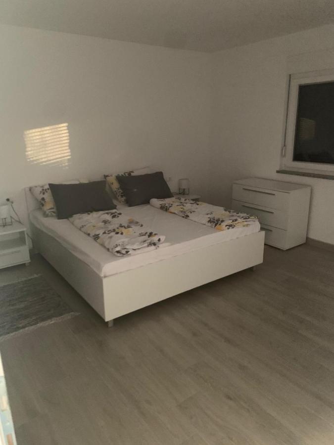 Galeb Apartments Osjecka Ulica 37 Pula Exterior foto