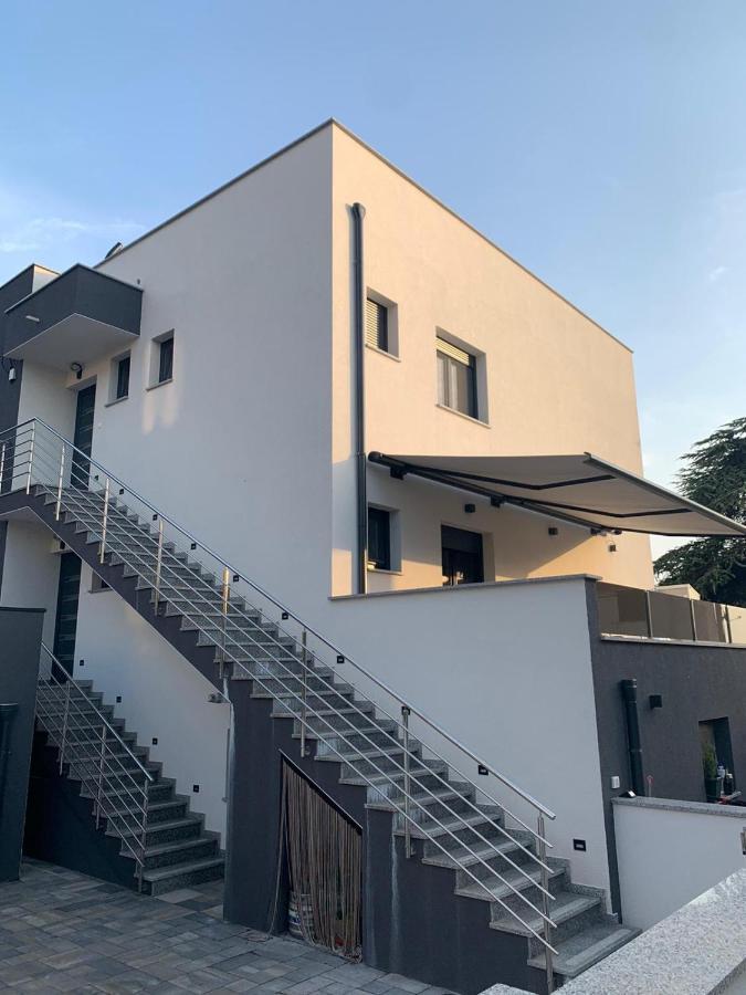 Galeb Apartments Osjecka Ulica 37 Pula Exterior foto